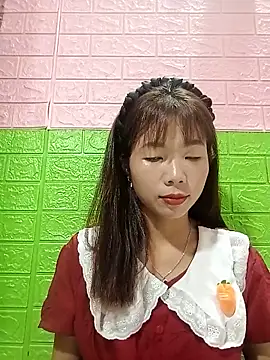 AmyLinee01 online show from June 2026 10:56:02 AM