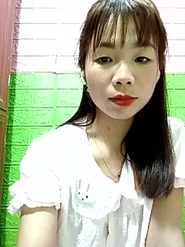 AmyLinee01 online show from June 2026 11:05:01 PM