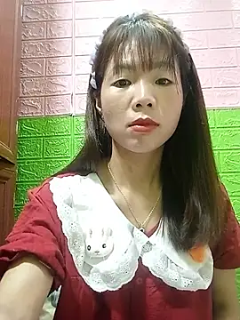 AmyLinee01 online show from July 2026 11:49:01 AM