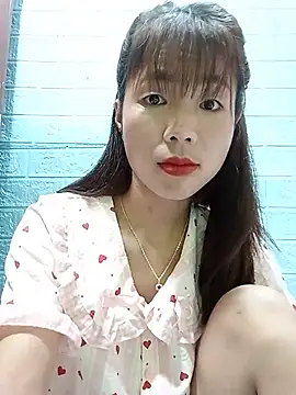 AmyLinee01 online show from July 2026 04:15:02 AM