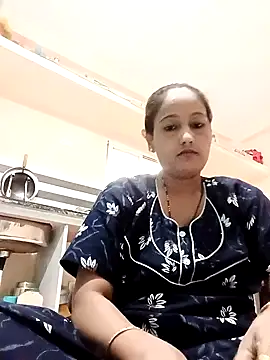 Snapshot of Sexi_roovi chatting on August 2026 10:50:02 AM Sexi roovi online show from August 2026 10:50:02 AM