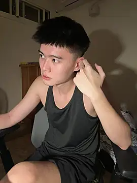 CalvinHY online show from July 2026 08:00:02 PM