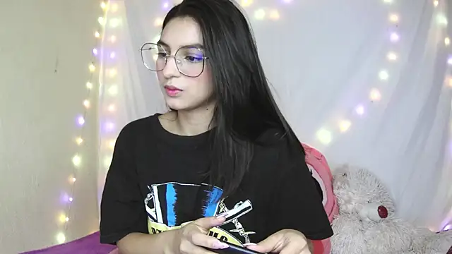 Eternal Fuego online show from March 2026 06:57:02 PM