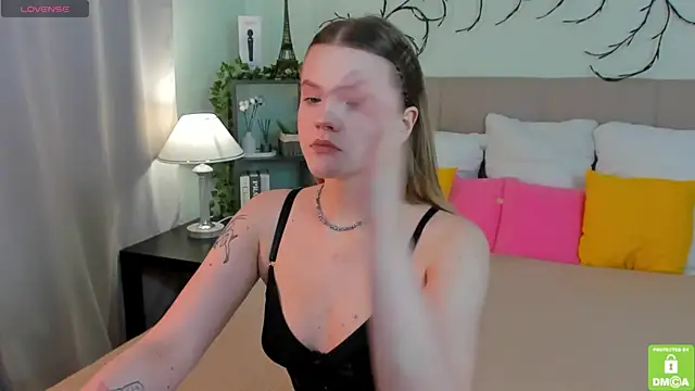 Emma peach online show from July 2026 07:44:01 AM