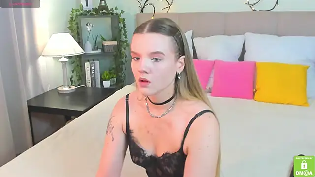 Emma peach online show from August 2026 07:32:02 AM