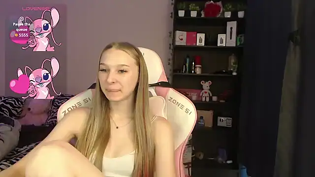 kitsune888 online show from June 2026 03:44:01 AM