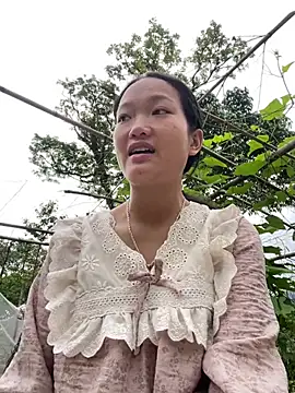 Jolinie online show from May 2026 01:24:01 AM