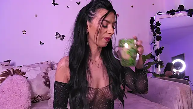 AmelieReeaa online show from June 2026 03:25:01 PM