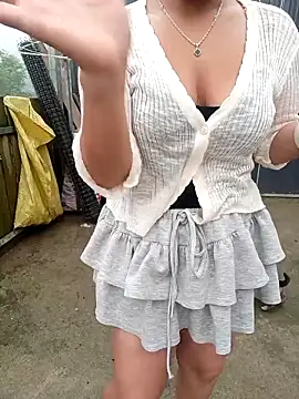 sena baby online show from April 2026 01:08:01 AM