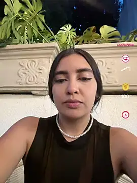 HaileyBiieber online show from April 2026 11:29:02 PM