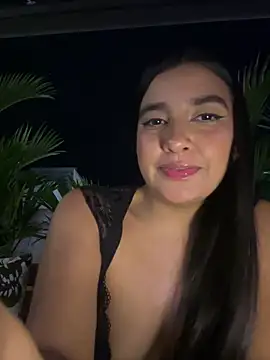 HaileyBiieber online show from May 2026 11:45:02 PM