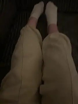 LilouPieds online show from March 2026 06:46:02 PM