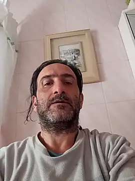 DanTrov79 online show from April 2026 09:35:02 AM