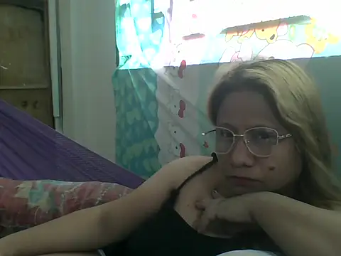 PinayChristine online show from May 2026 02:06:01 AM