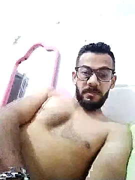 Alimohamed08 online show from May 2026 09:42:02 PM