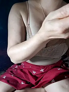 Bella-ox19 online show from May 2026 11:48:02 AM