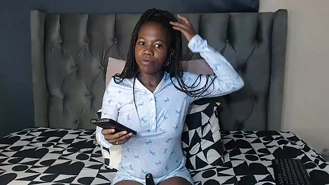 Cybil Hearts online show from April 2026 03:53:02 AM
