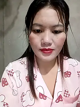 Snapshot of meg_06 chatting on July 2026 11:20:02 PM meg 06 online show from July 2026 11:20:02 PM