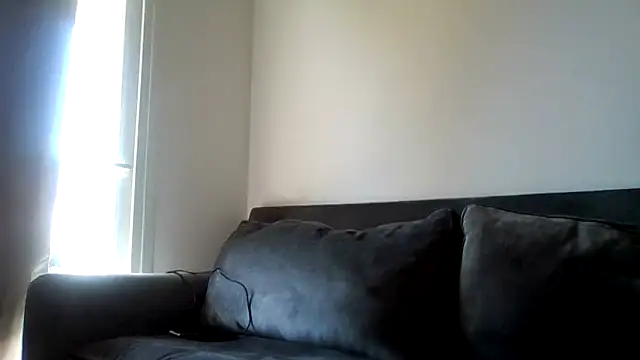 Emily B X online show from March 2026 09:59:02 AM