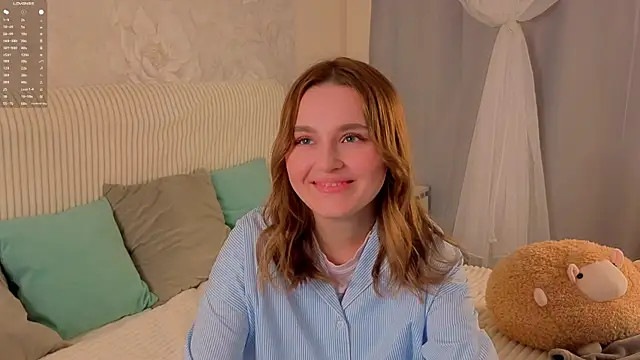 LorriMonz online show from June 2026 02:27:02 AM