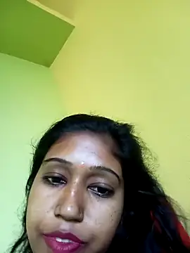 bannerjeesneha20 online show from May 2026 02:39:02 AM