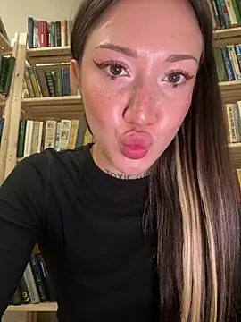 SaintSquirt online show from August 2026 11:24:02 AM