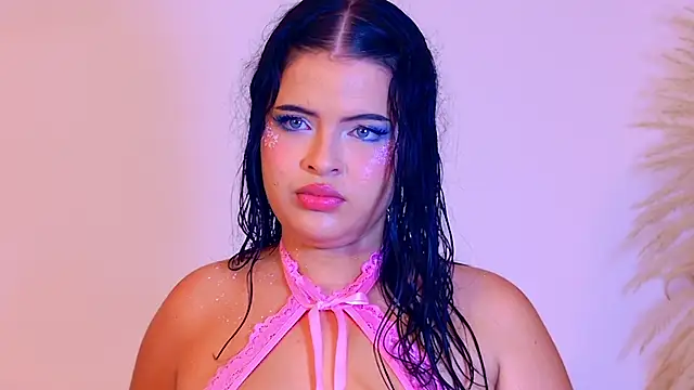 Elodie Laurent online show from May 2026 03:17:01 PM