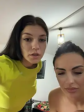 christahot online show from April 2026 11:34:01 AM