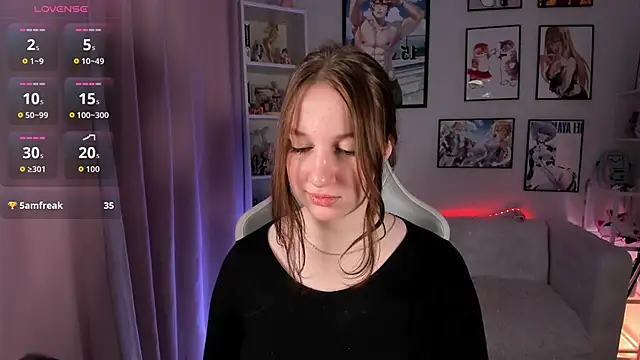 Elisabeth Binder online show from May 2026 03:45:01 AM