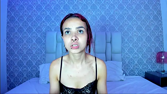 Snapshot of erizdarkveyl chatting on May 2026 05:14:01 AM erizdarkveyl online show from May 2026 05:14:01 AM