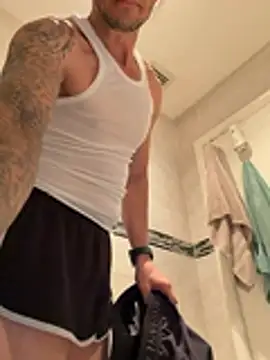 hpcouplee420 online show from April 2026 07:00:02 AM