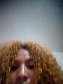 Snapshot of SolashLitzy_Curly chatting on June 2026 06:14:02 AM SolashLitzy Curly online show from June 2026 06:14:02 AM