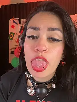 Darkrisnah online show from June 2026 02:30:01 PM