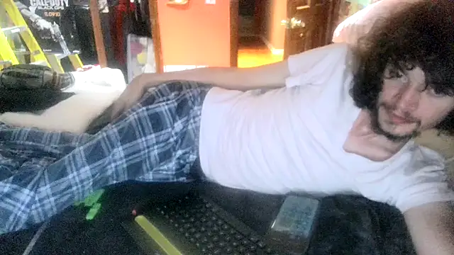 Teddy4420 online show from June 2026 09:26:02 AM