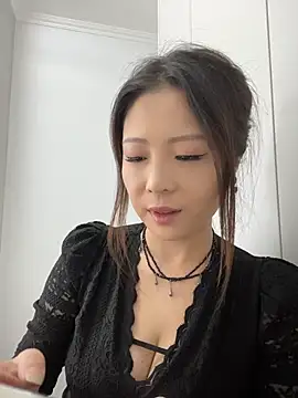 Lola666999 online show from April 2026 01:19:02 AM