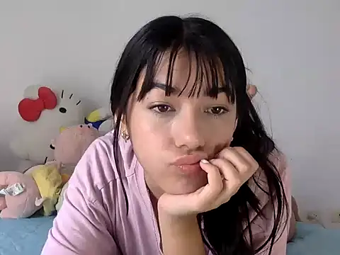 Snapshot of connie_cotton chatting on April 2026 02:43:01 PM connie cotton online show from April 2026 02:43:01 PM