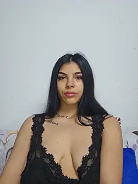 Crissdesire online show from June 2026 05:43:01 AM