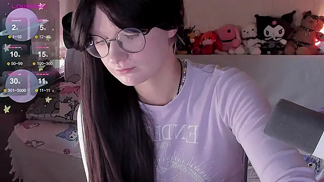 JulietFisher online show from June 2026 04:31:01 AM