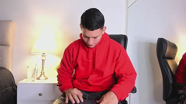 Chriss Diamond online show from June 2026 07:48:01 PM