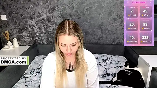 StasyLucke online show from June 2026 04:33:02 AM