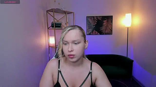 angelic coy online show from June 2026 10:49:01 AM