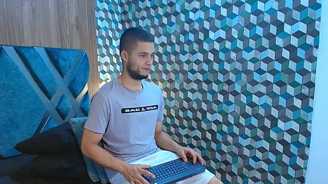 Snapshot of Joaho_Fernandez chatting on June 2026 09:03:02 PM Joaho Fernandez online show from June 2026 09:03:02 PM
