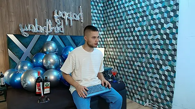 Snapshot of Joaho_Fernandez chatting on July 2026 09:41:02 PM Joaho Fernandez online show from July 2026 09:41:02 PM