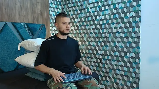 Snapshot of Joaho_Fernandez chatting on August 2026 09:29:02 PM Joaho Fernandez online show from August 2026 09:29:02 PM
