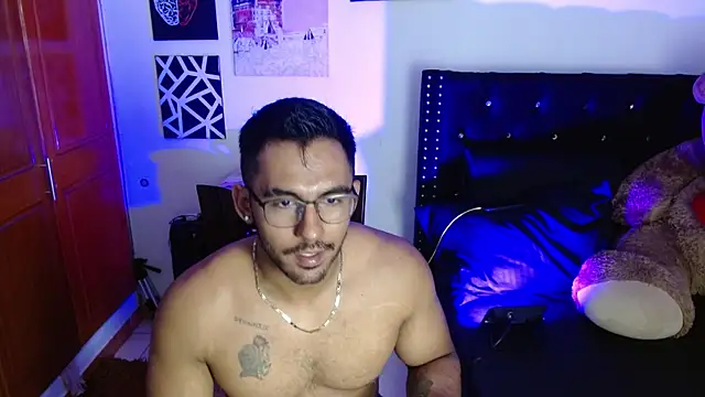 romanpearce  online show from July 2026 07:38:02 PM