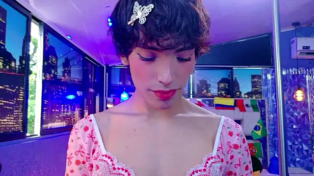 IsaacNovaa online show from June 2026 08:57:02 PM