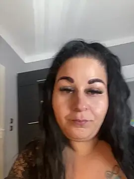 Szandra26 online show from April 2026 01:06:02 PM