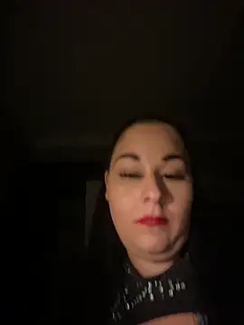 Szandra26 online show from April 2026 10:01:01 PM
