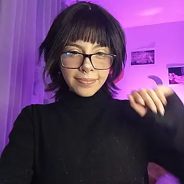 Snapshot of Nyxara- chatting on April 2026 11:17:01 PM Nyxara- online show from April 2026 11:17:01 PM