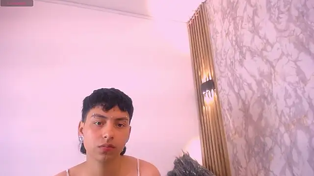 Tomi Silky online show from April 2026 01:41:01 PM